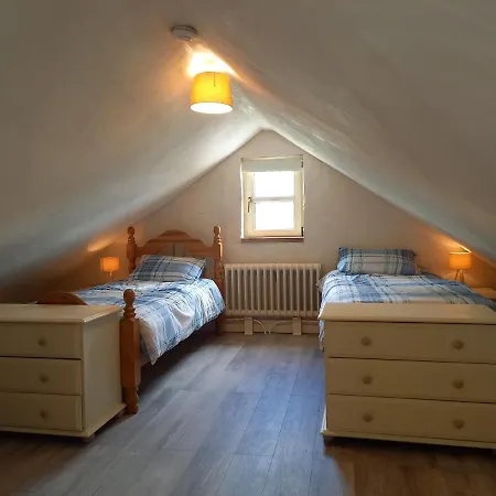 Mary's Bespoke * Killarney