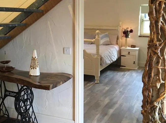 Mary's Bespoke Killarney